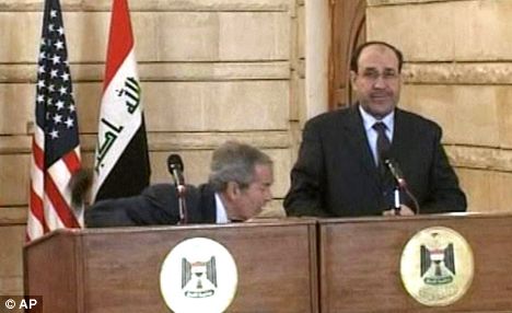 Muntazer al-Zaidi_03.jpg