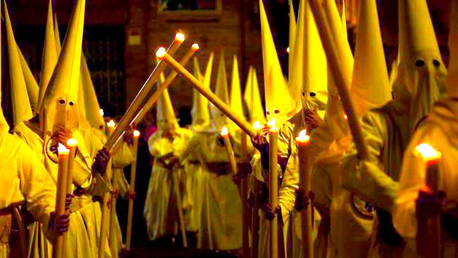 trump_klan-support_20161112